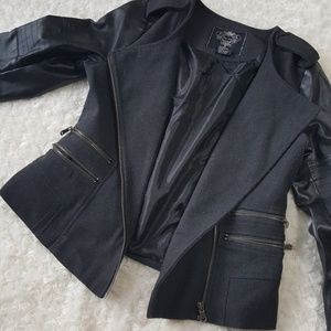 Cute black jacket
